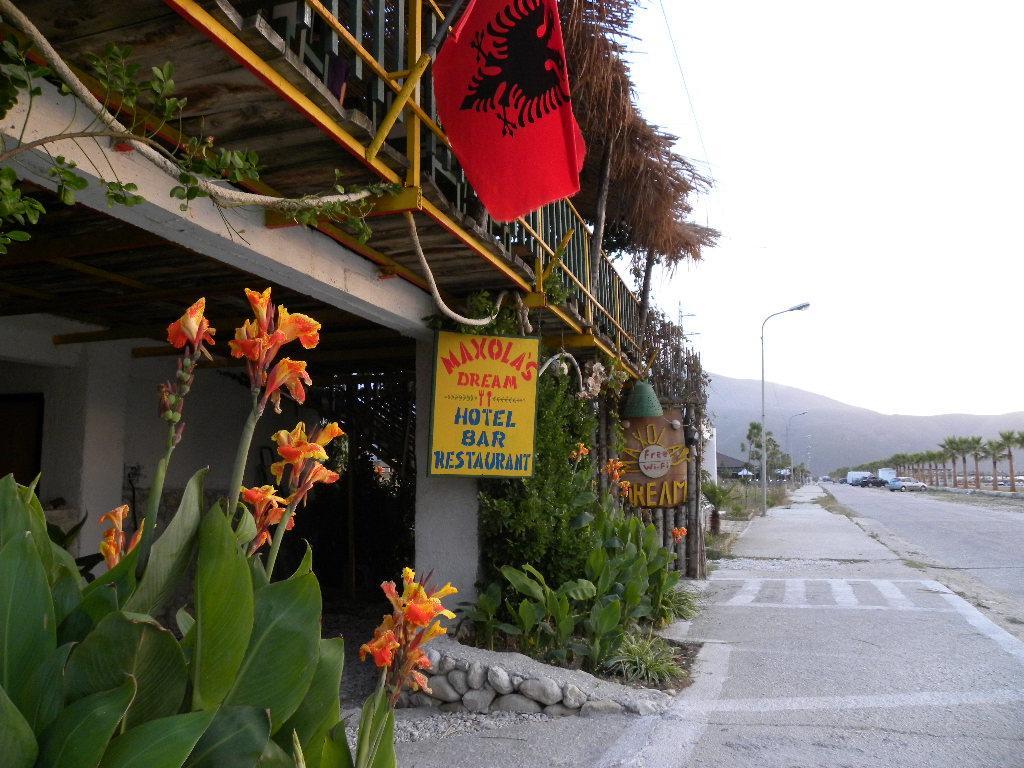 Maxola'S Dream Orikum Hotel Exterior photo